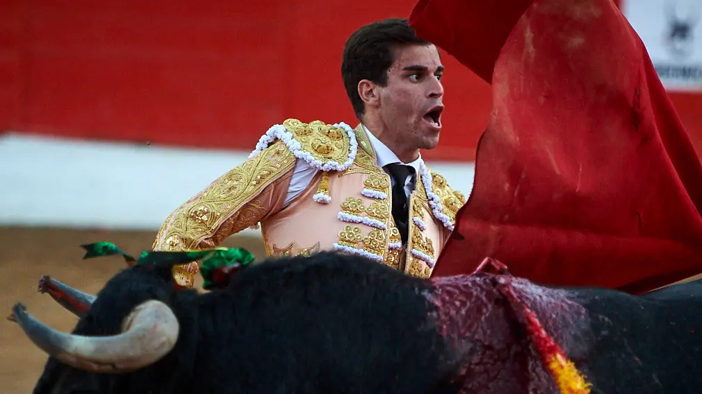 Corrida de toros en Corella con las ganaderías de Victorino Martín y Los Maños, para los diestros Morenito de Aranda, Rubén Pinar y Joaquín Galdós. MIGUEL OSÉS