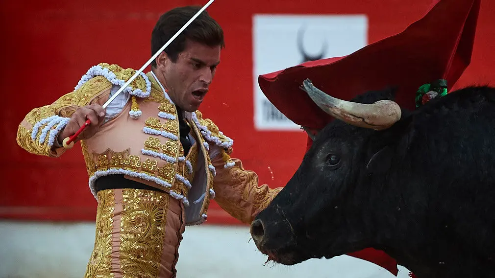 Corrida de toros en Corella con las ganaderías de Victorino Martín y Los Maños, para los diestros Morenito de Aranda, Rubén Pinar y Joaquín Galdós. MIGUEL OSÉS