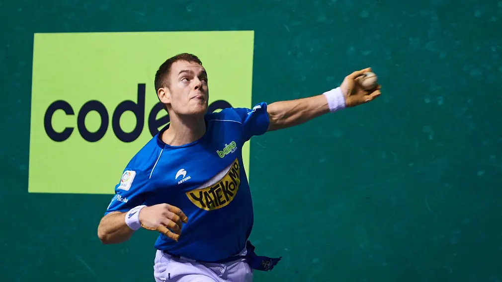 Partido en el Labrit entre Laso-Albisu y Olaizola-Urrutikoetxea. MIGUEL OSÉS