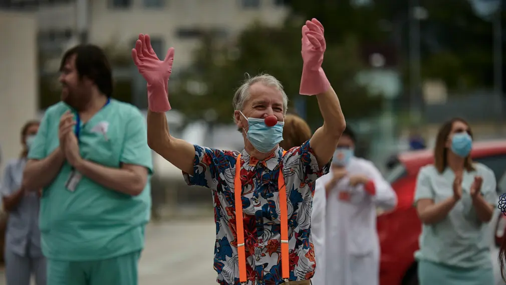Varias asociaciones acuden a aplaudir a Virgen del Camino con motivo Día de la Infancia Hospitalizada. PABLO LASAOSA