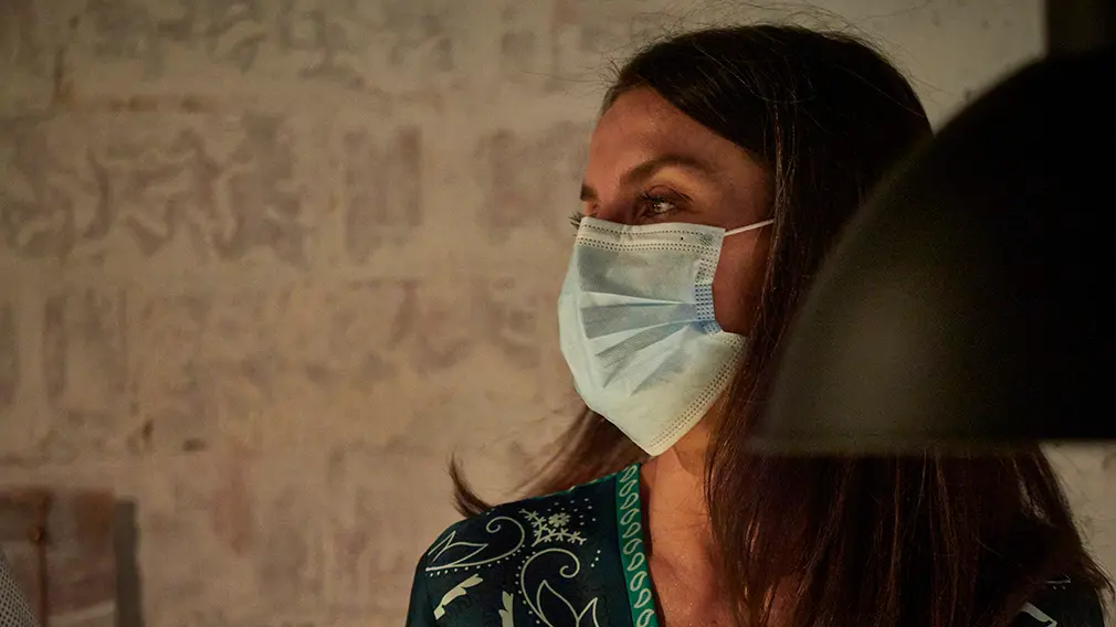 La Reina Doña Letizia durante su visita a la empresa tecnológica das-Nano/Veridas, en Tajonar, Navarra (España), a 27 de julio de 2020. La visita de los Reyes se enmarca en la gira que están llevando a cabo por las comunidades autónomas para reconocer el esfuerzo del conjunto de la sociedad española frente a la pandemia del Covid-19 y apoyar a distintos sectores sociales en la recuperación de la actividad.
27 JULIO 2020 MONARQUÍA;REALEZA;CASA REAL;REY;REINA
27/7/2020