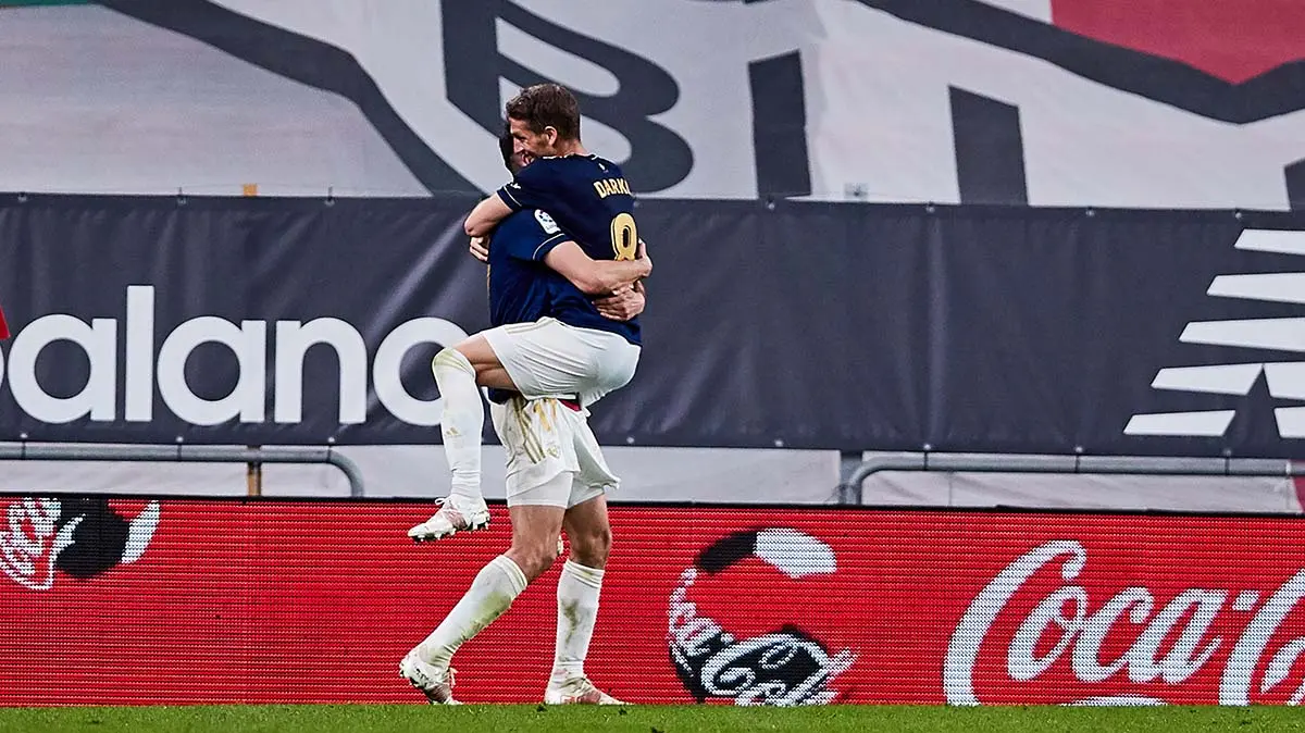 Brasanac y Budimir celebran un tanto de Osasuna en Bilbao.
AFP7 / Europa Press
8/5/2021 ONLY FOR USE IN SPAIN