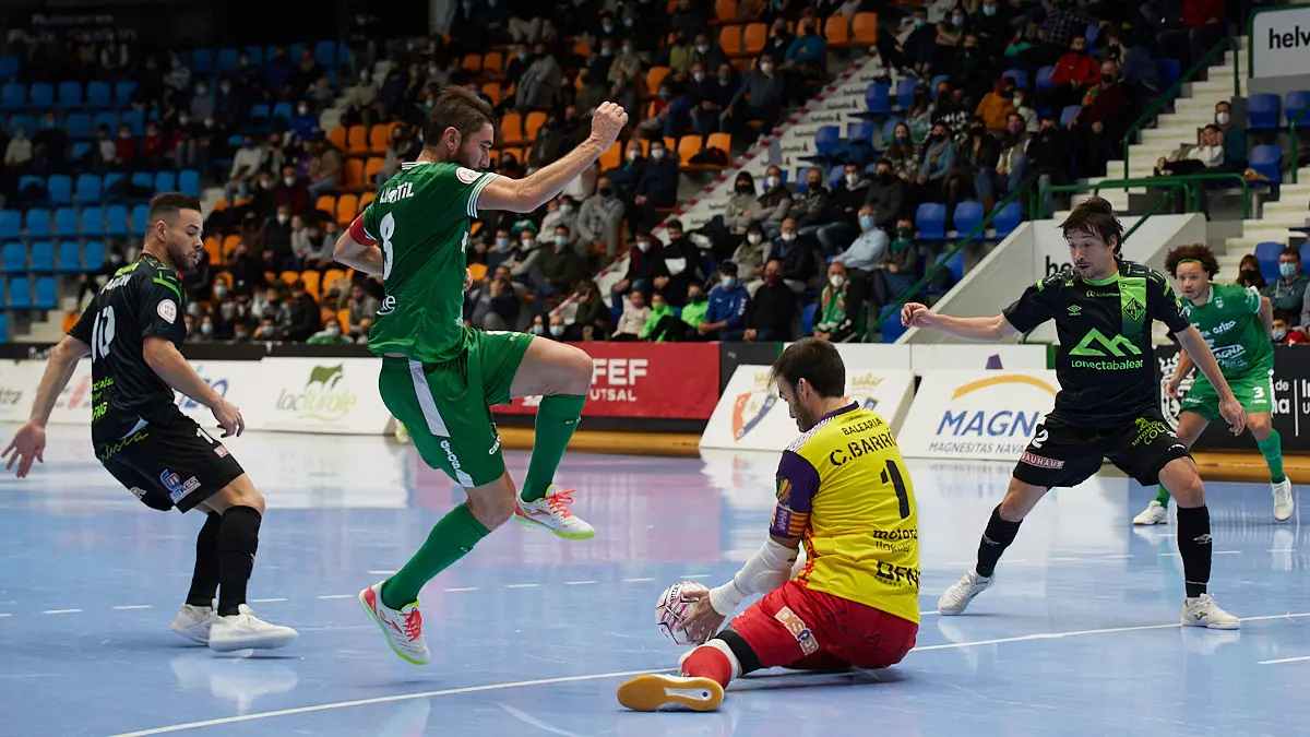 Partido de la Liga Nacional de Fútbol Sala entre Osasuna Magna Xota y Palma Futsal disputado en el pabellón Anaitasuna de Pamplona. IÑIGO ALZUGARAY