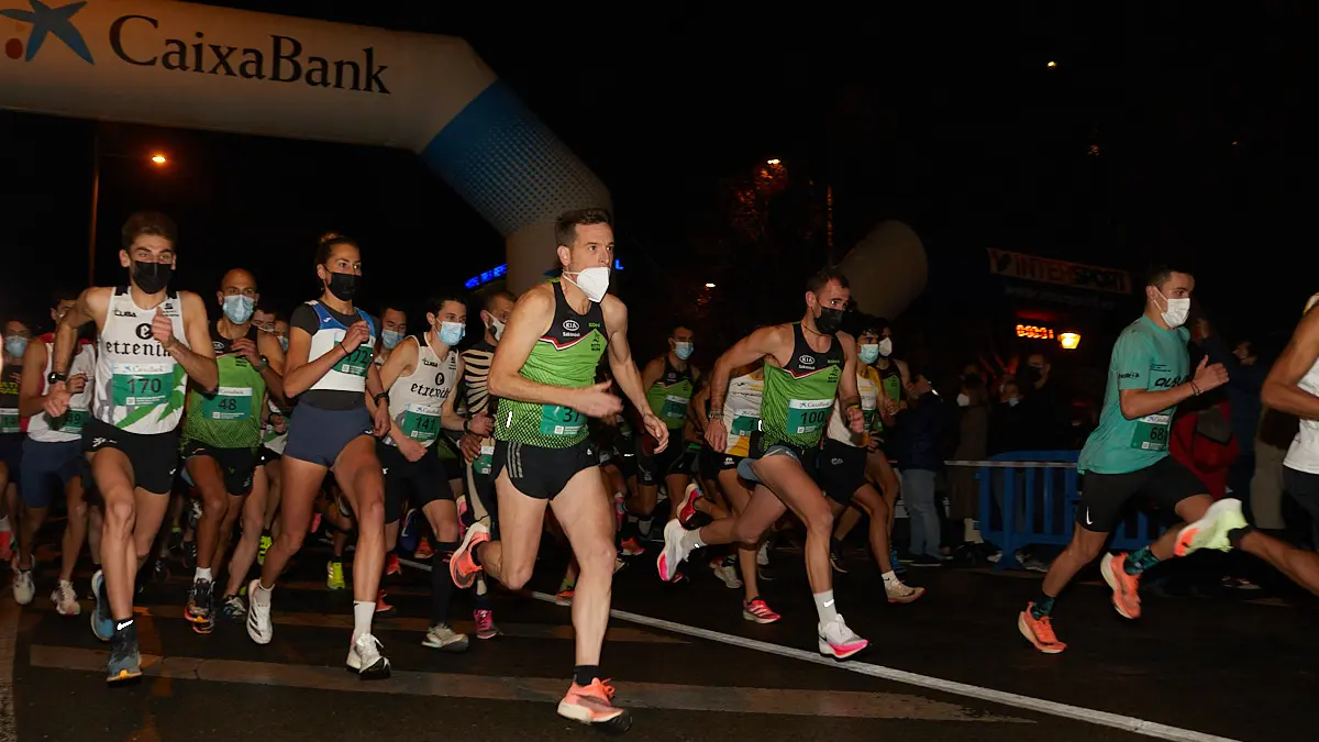 XXXVIII edición de la San Silvestre de Pamplona 2021 en categoría absoluta. IÑIGO ALZUGARAY