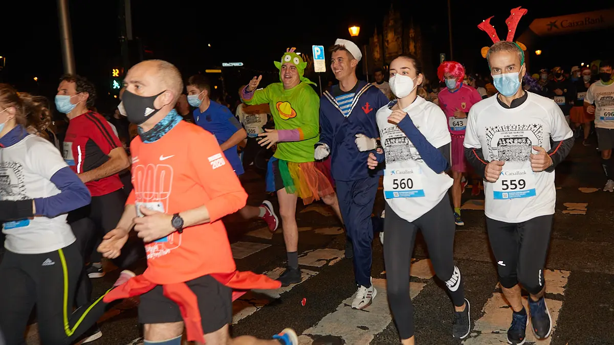 XXXVIII edición de la San Silvestre de Pamplona 2021 en categoría absoluta. IÑIGO ALZUGARAY