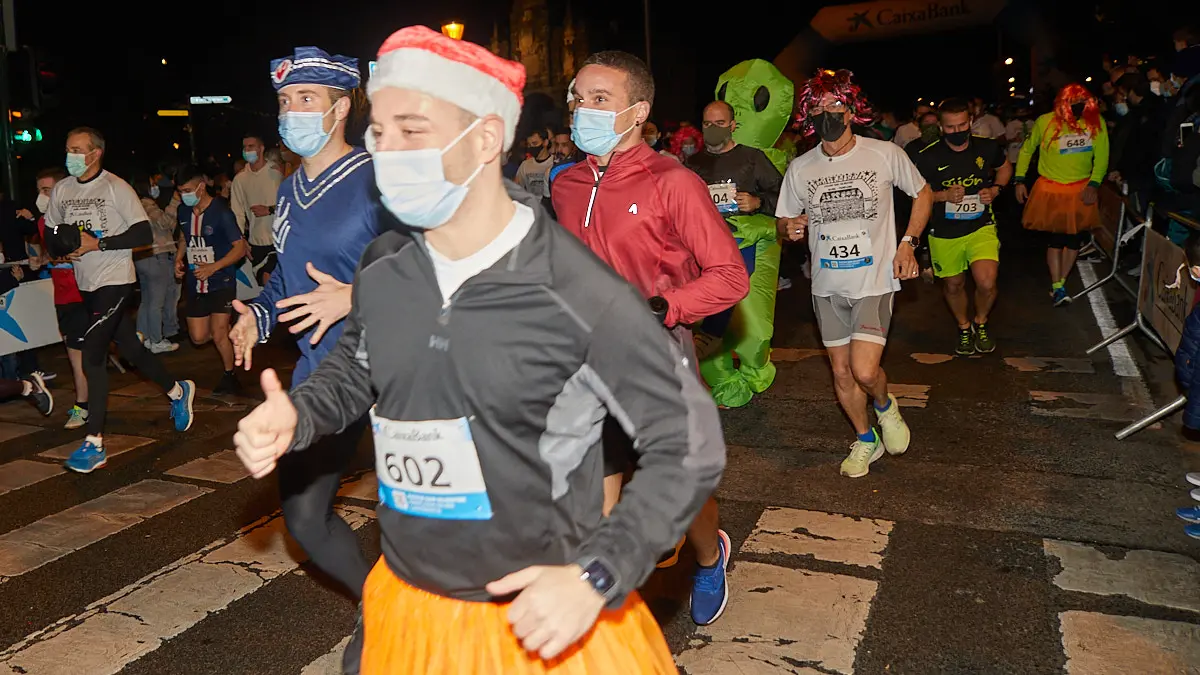 XXXVIII edición de la San Silvestre de Pamplona 2021 en categoría absoluta. IÑIGO ALZUGARAY