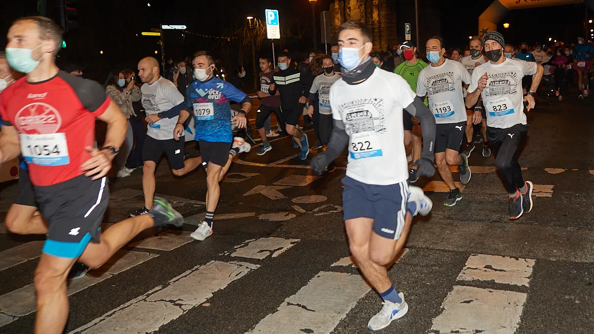 XXXVIII edición de la San Silvestre de Pamplona 2021 en categoría absoluta. IÑIGO ALZUGARAY