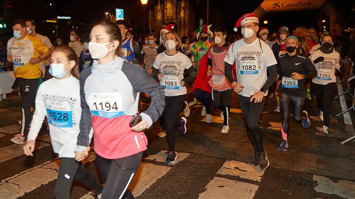 XXXVIII edición de la San Silvestre de Pamplona 2021 en categoría absoluta. IÑIGO ALZUGARAY