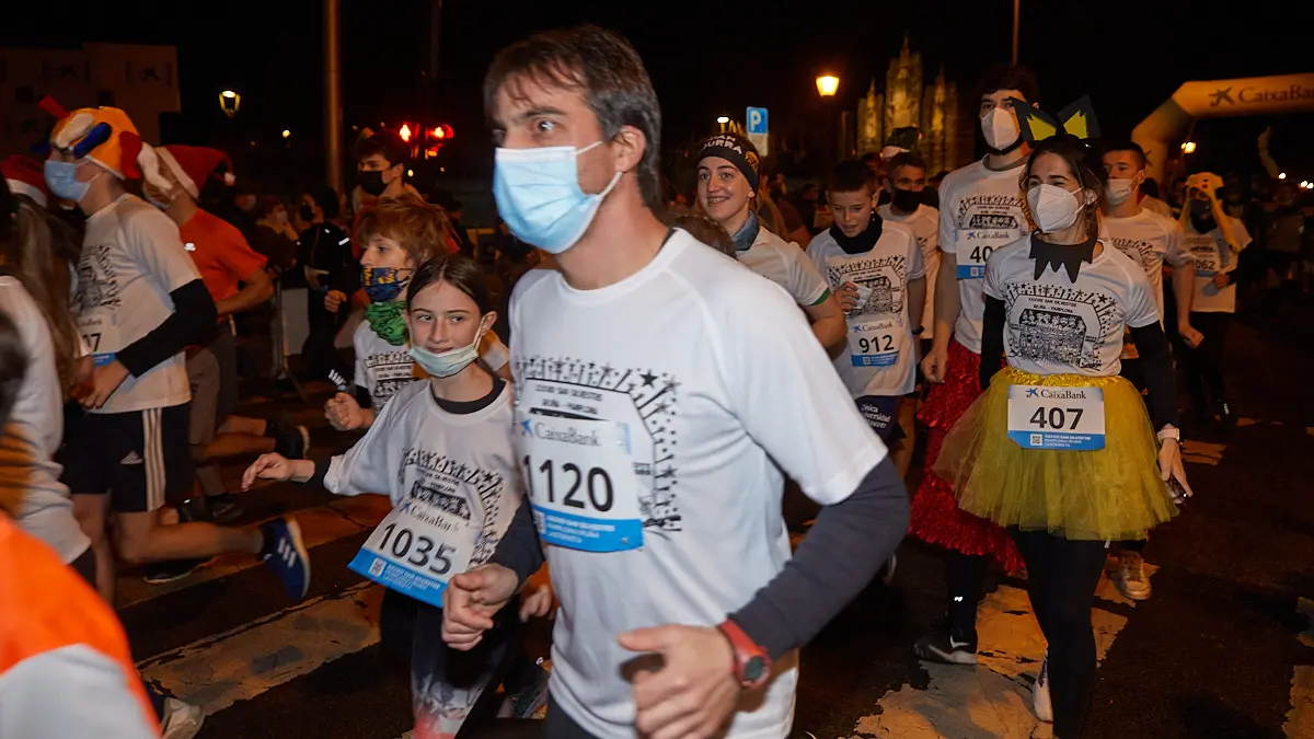 XXXVIII edición de la San Silvestre de Pamplona 2021 en categoría absoluta. IÑIGO ALZUGARAY
