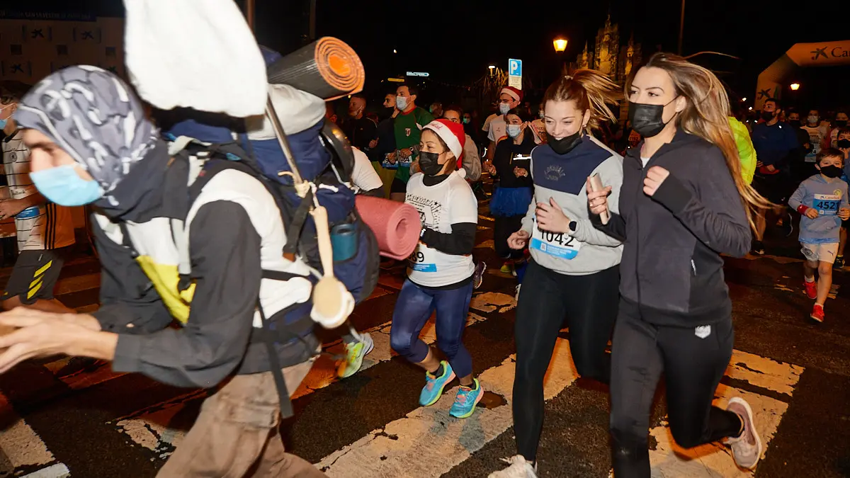 XXXVIII edición de la San Silvestre de Pamplona 2021 en categoría absoluta. IÑIGO ALZUGARAY