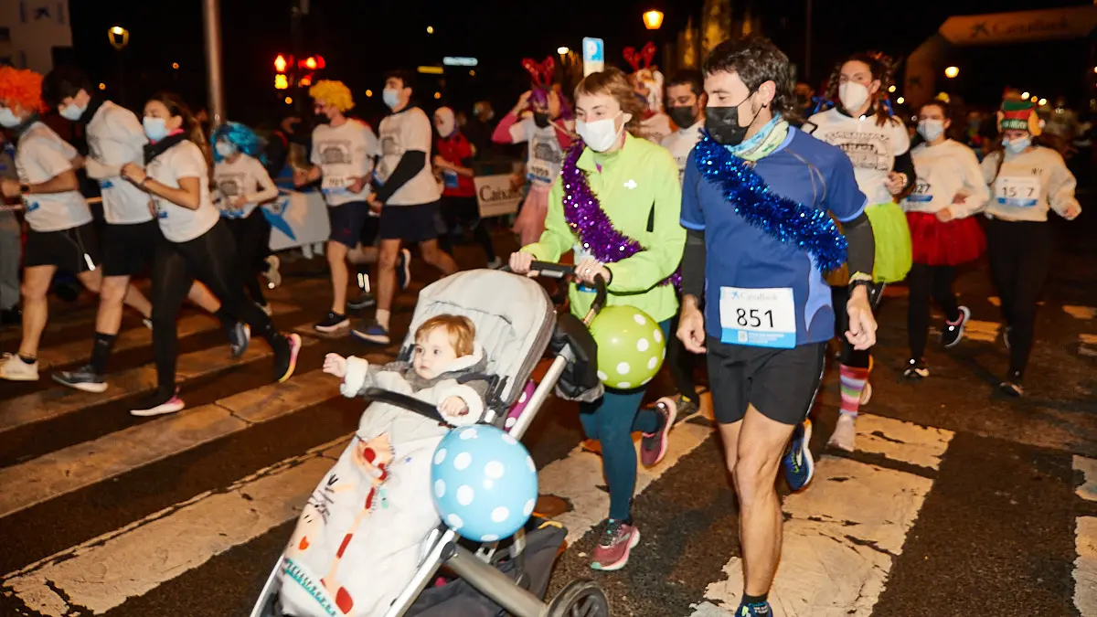 XXXVIII edición de la San Silvestre de Pamplona 2021 en categoría absoluta. IÑIGO ALZUGARAY