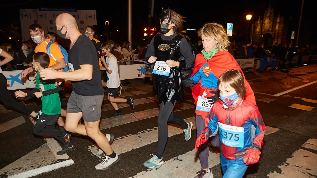XXXVIII edición de la San Silvestre de Pamplona 2021 en categoría absoluta. IÑIGO ALZUGARAY