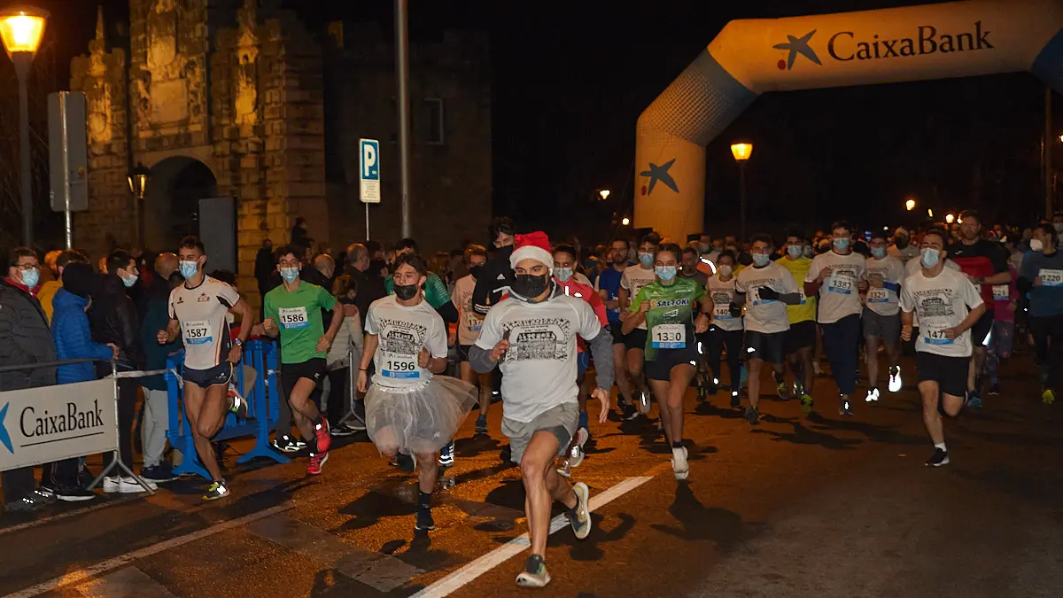 XXXVIII edición de la San Silvestre de Pamplona 2021 en categoría absoluta. IÑIGO ALZUGARAY