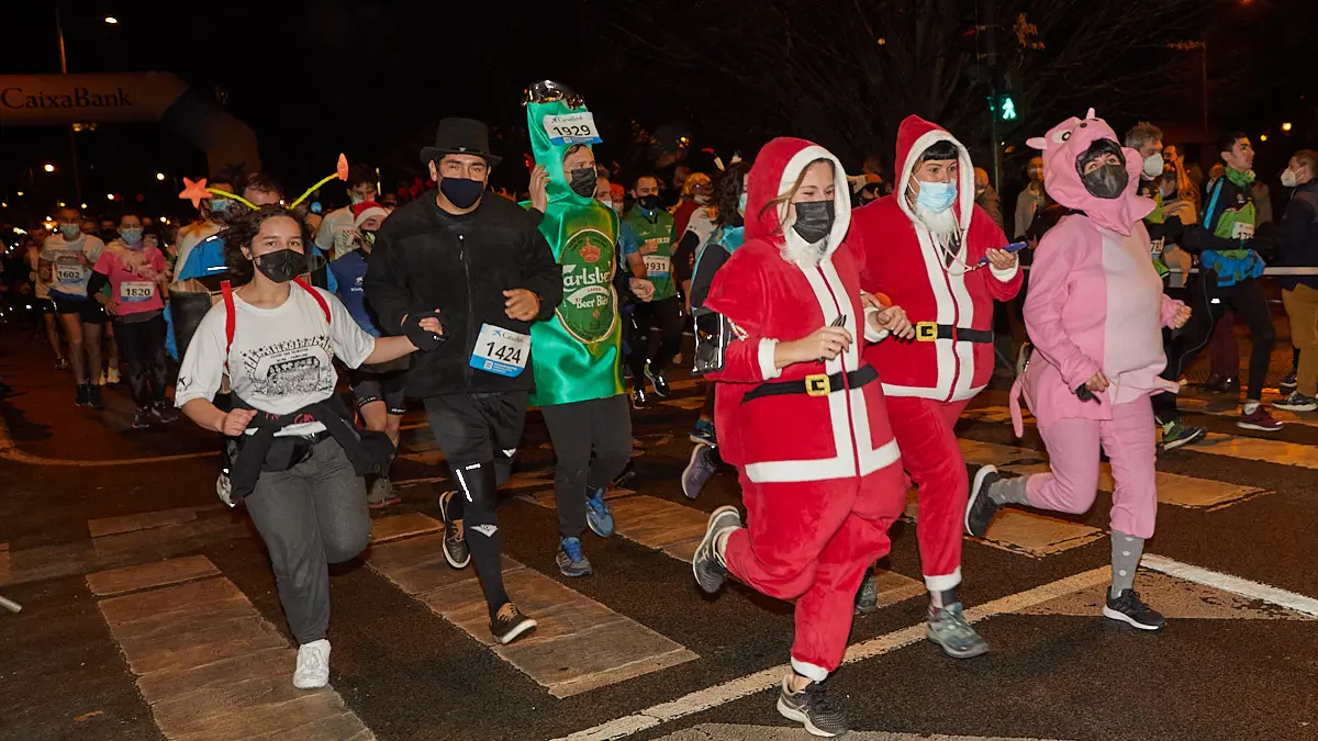 XXXVIII edición de la San Silvestre de Pamplona 2021 en categoría absoluta. IÑIGO ALZUGARAY