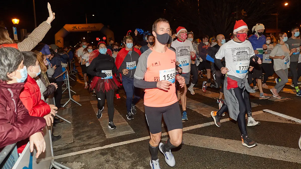 XXXVIII edición de la San Silvestre de Pamplona 2021 en categoría absoluta. IÑIGO ALZUGARAY