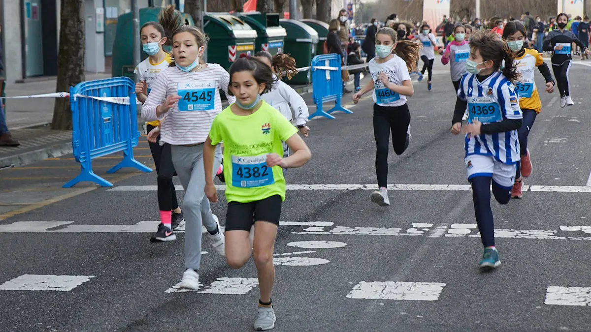 San Silvestre de Pamplona 2021 en categoría Sub 10 Femenino. IÑIGO ALZUGARAY