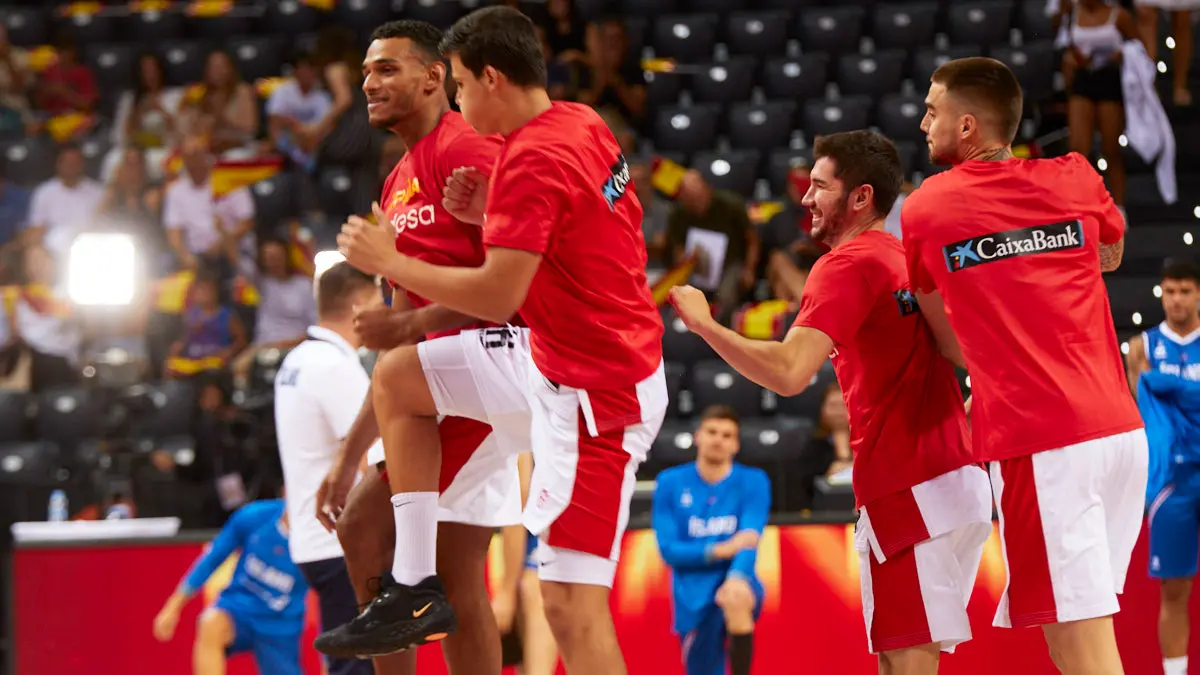 Partido entre las selecciones de baloncesto de España e Islandia correspondiente a la fase de clasificación para el Mundial de 2023 disputado en el pabellón Navarra Arena de Pamplona. IÑIGO ALZUGARAY
