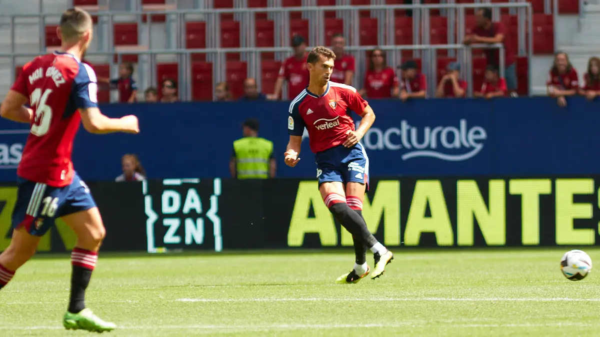 Partido de La Liga Santander entre Osasuna y Rayo Vallecano disputado en el estadio de El Sadar. IÑIGO ALZUGARAY