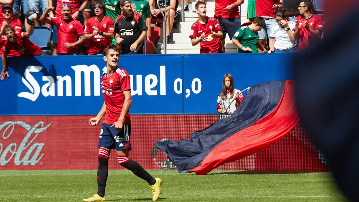 Partido de La Liga Santander entre Osasuna y Rayo Vallecano disputado en el estadio de El Sadar. IÑIGO ALZUGARAY