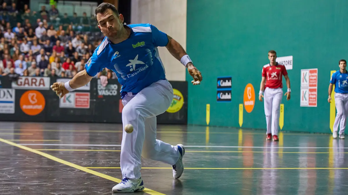 Partido de pelota de la semifinal del Masters Caixabank de parejas entre Ezkurdia-Mariezkurrena II y Jaka-Zabaleta celebrado en el Navarra Arena de Pamplona. IÑIGO ALZUGARAY