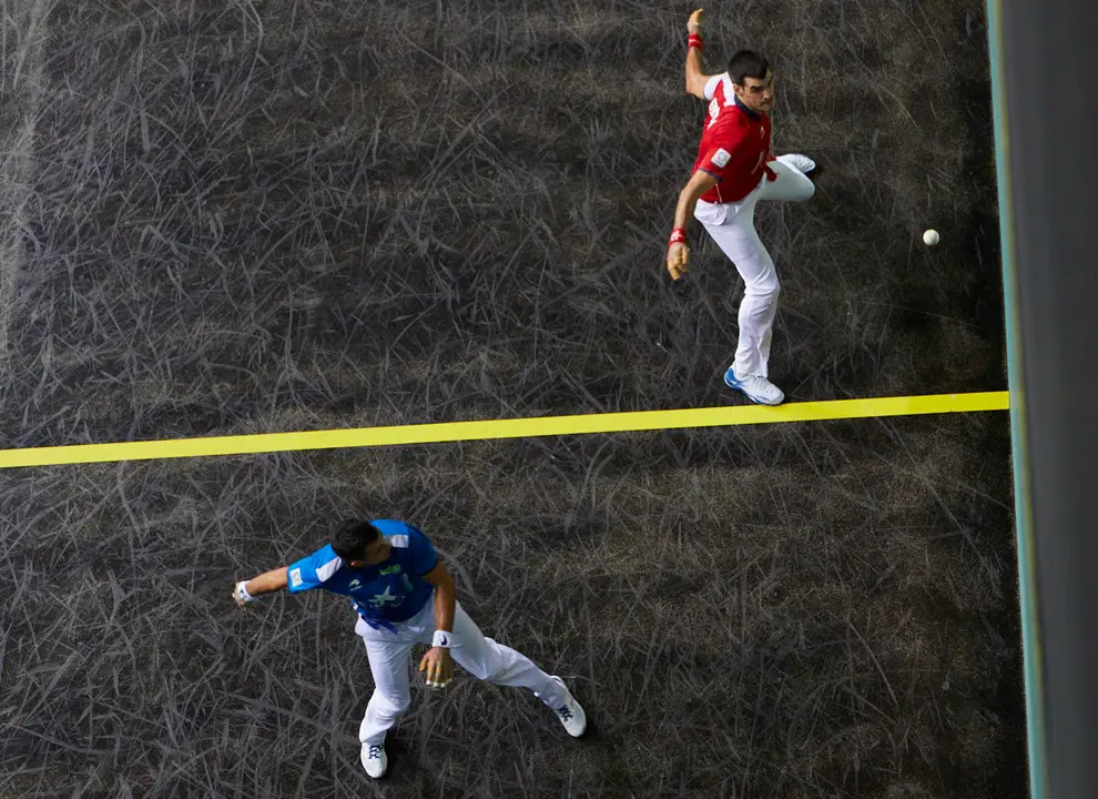Partido de pelota de la semifinal del Masters Caixabank de parejas entre Ezkurdia-Mariezkurrena II y Jaka-Zabaleta celebrado en el Navarra Arena de Pamplona. IÑIGO ALZUGARAY