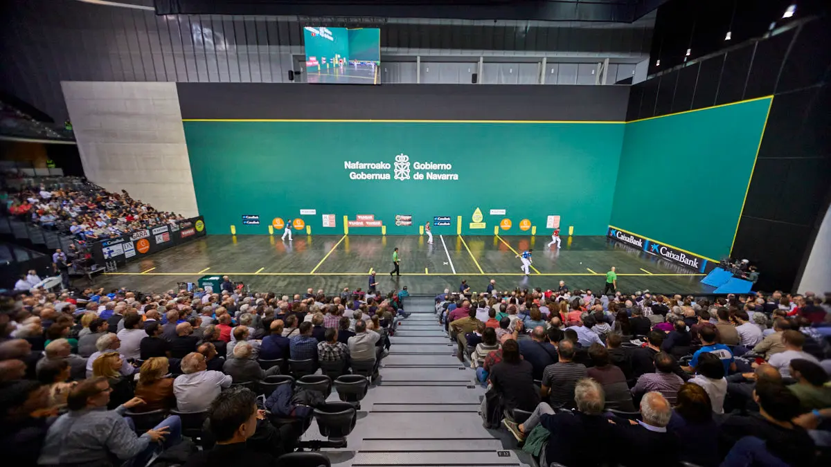 Partido de pelota de la semifinal del Masters Caixabank de parejas entre Ezkurdia-Mariezkurrena II y Jaka-Zabaleta celebrado en el Navarra Arena de Pamplona. IÑIGO ALZUGARAY