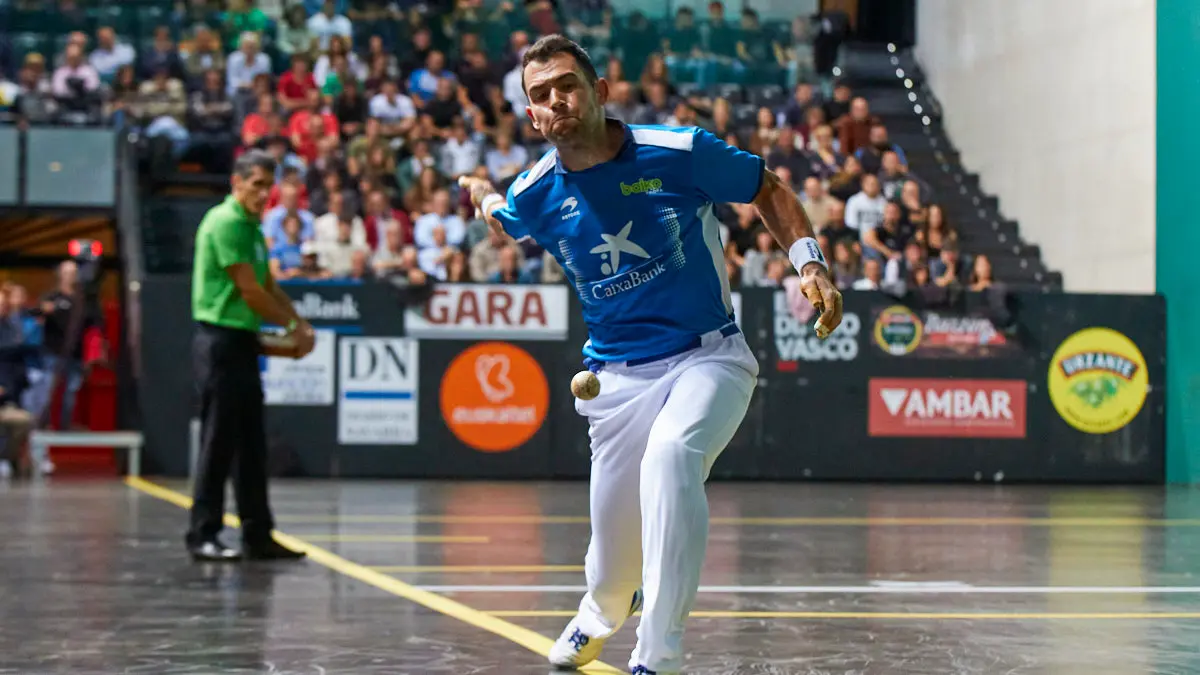 Partido de pelota de la semifinal del Masters Caixabank de parejas entre Ezkurdia-Mariezkurrena II y Jaka-Zabaleta celebrado en el Navarra Arena de Pamplona. IÑIGO ALZUGARAY