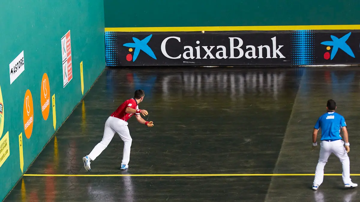 Partido de pelota de la semifinal del Masters Caixabank de parejas entre Ezkurdia-Mariezkurrena II y Jaka-Zabaleta celebrado en el Navarra Arena de Pamplona. IÑIGO ALZUGARAY