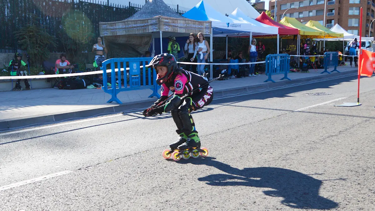 III Trofeo ciudad de Pamplona y Campeonato de España Combinada de patinaje Alpino en línea en la avenida Juan Pablo II de Pamplona. IÑIGO ALZUGARAY