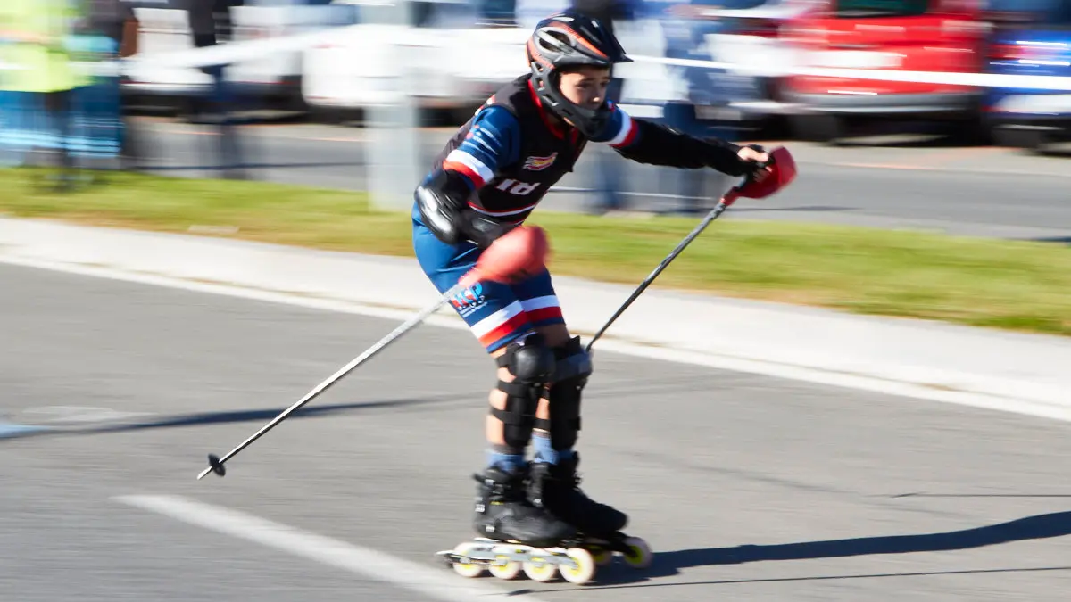 III Trofeo ciudad de Pamplona y Campeonato de España Combinada de patinaje Alpino en línea en la avenida Juan Pablo II de Pamplona. IÑIGO ALZUGARAY