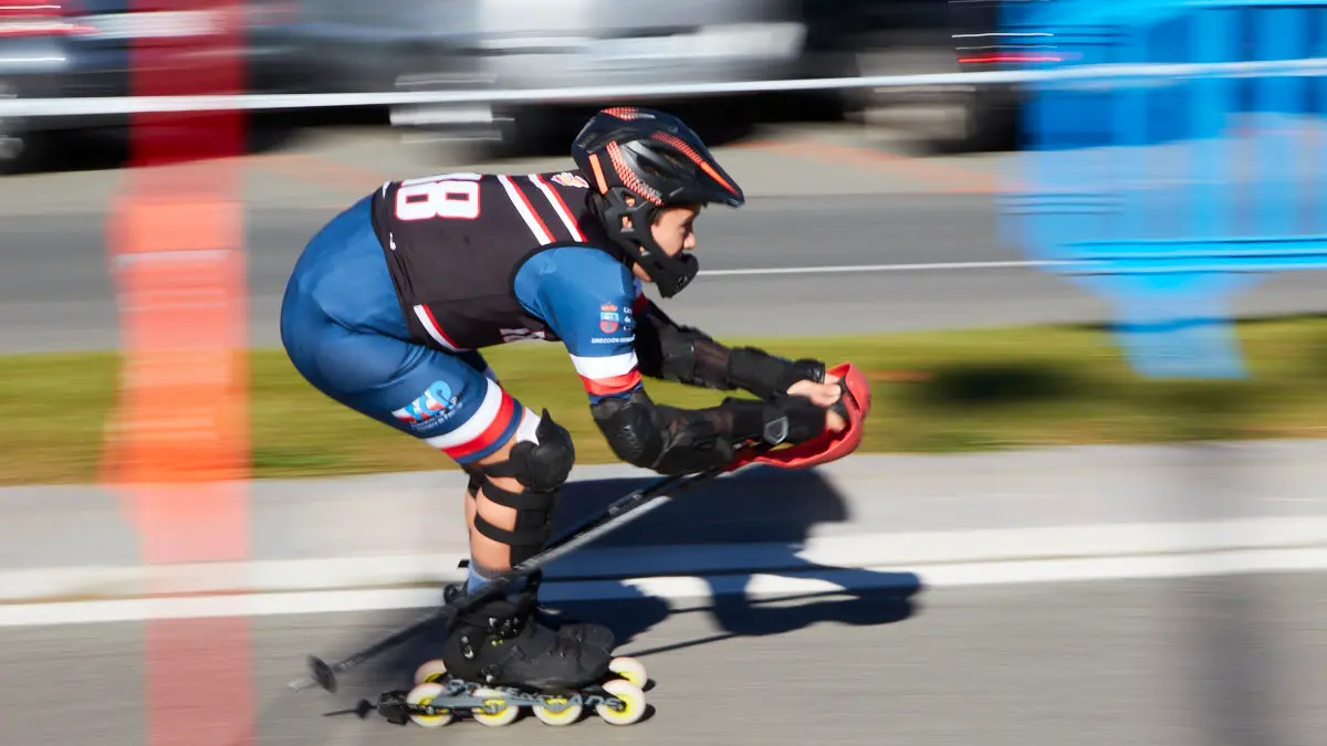 III Trofeo ciudad de Pamplona y Campeonato de España Combinada de patinaje Alpino en línea en la avenida Juan Pablo II de Pamplona. IÑIGO ALZUGARAY