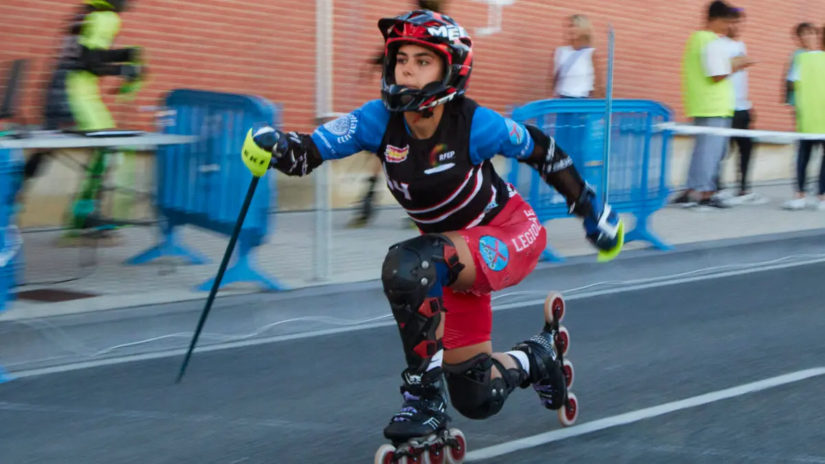 III Trofeo ciudad de Pamplona y Campeonato de España Combinada de patinaje Alpino en línea en la avenida Juan Pablo II de Pamplona. IÑIGO ALZUGARAY