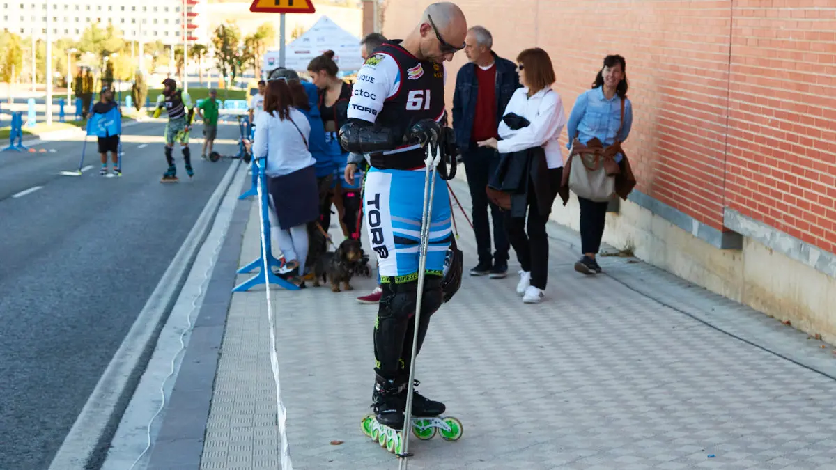 III Trofeo ciudad de Pamplona y Campeonato de España Combinada de patinaje Alpino en línea en la avenida Juan Pablo II de Pamplona. IÑIGO ALZUGARAY