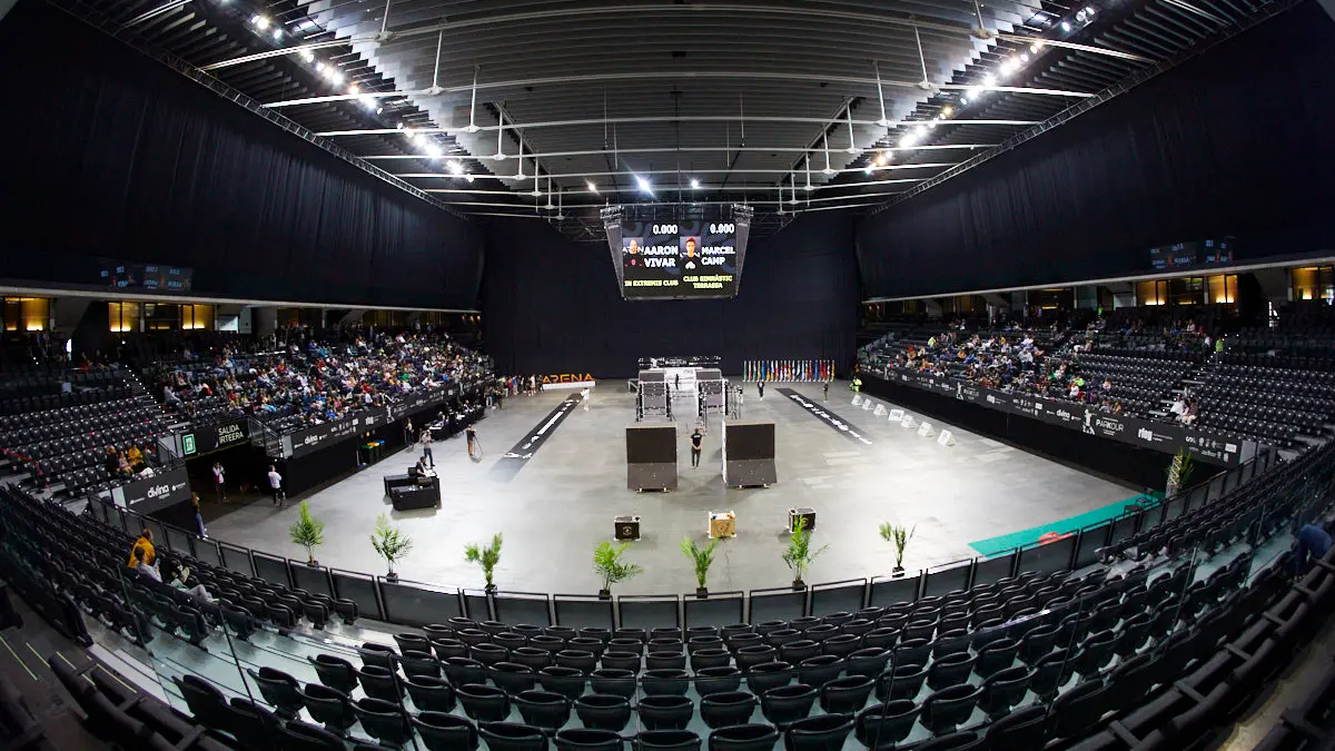 Campeonato de España de Parkour, celebrado en el pabellón Navarra Arena de Pamplona. IÑIGO ALZUGARAY