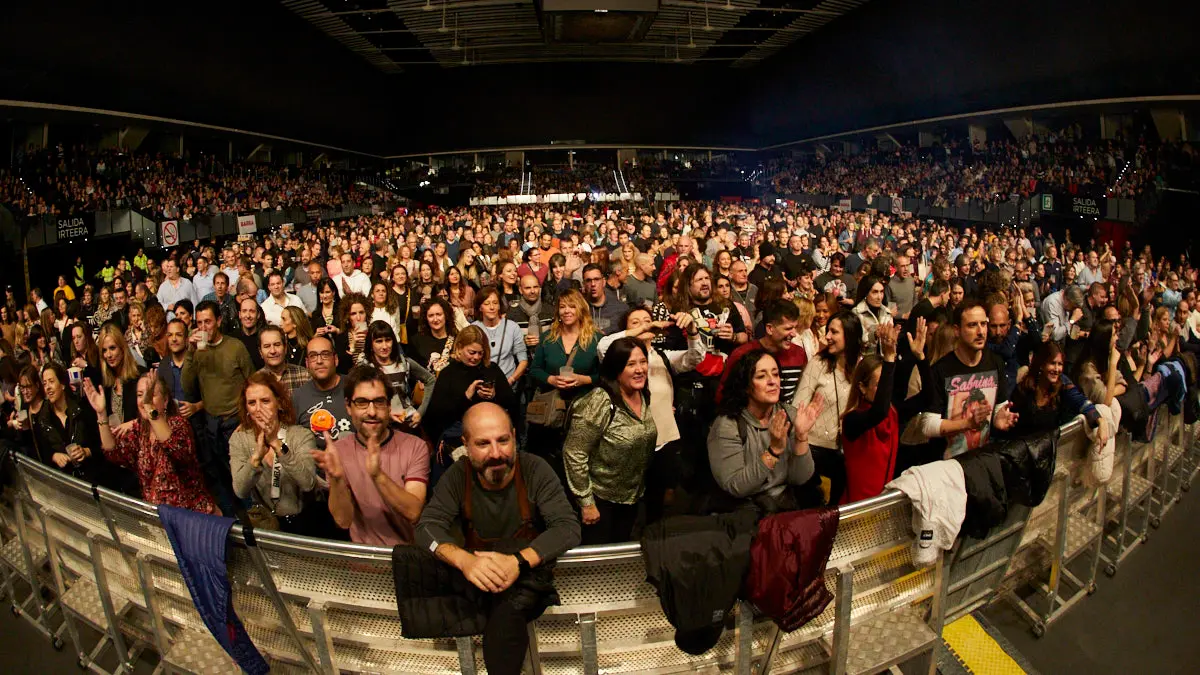 Inicio de la gira ‘Yo fui a EGB’ en el Pabellón Navarra Arena de Pamplona. IÑIGO ALZUGARAY