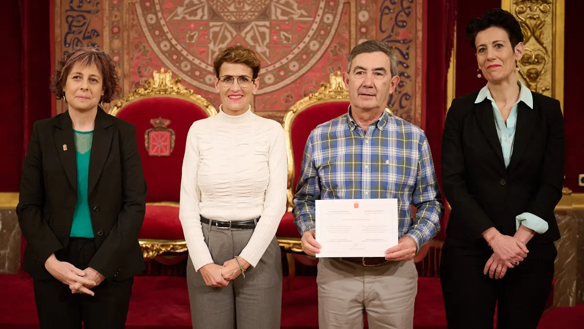 Acto de reconocimiento a las personas que durante 2022 han donado a la Comunidad foral objetos de valor histórico con destino a sus museos y archivos, u otro tipo de bienes significativos. PABLO LASAOSA