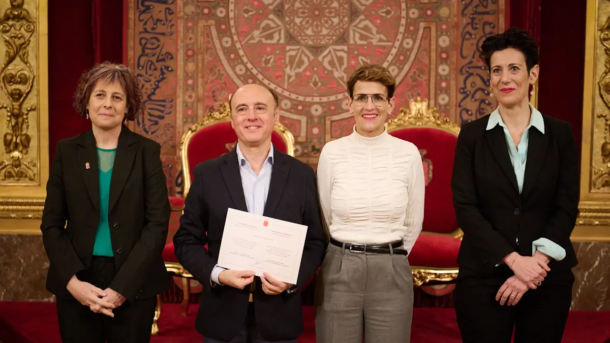 Acto de reconocimiento a las personas que durante 2022 han donado a la Comunidad foral objetos de valor histórico con destino a sus museos y archivos, u otro tipo de bienes significativos. PABLO LASAOSA