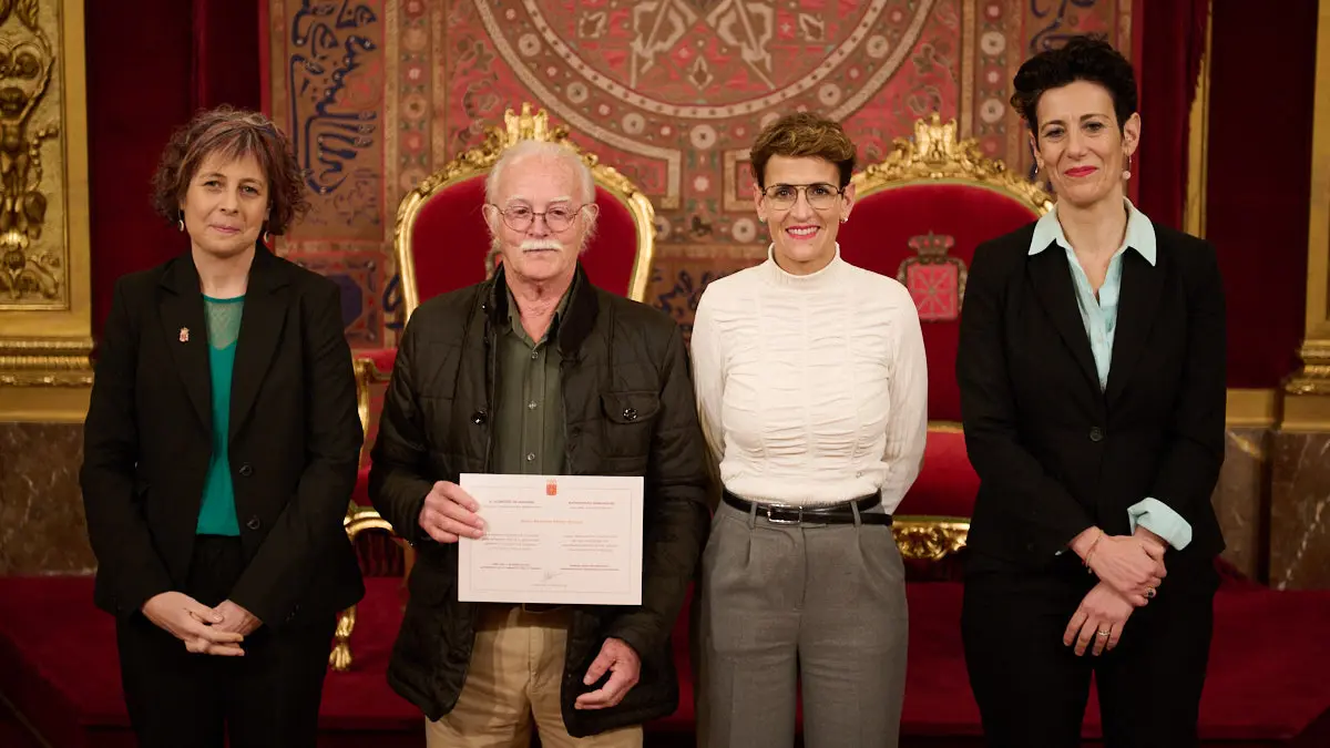 Acto de reconocimiento a las personas que durante 2022 han donado a la Comunidad foral objetos de valor histórico con destino a sus museos y archivos, u otro tipo de bienes significativos. PABLO LASAOSA