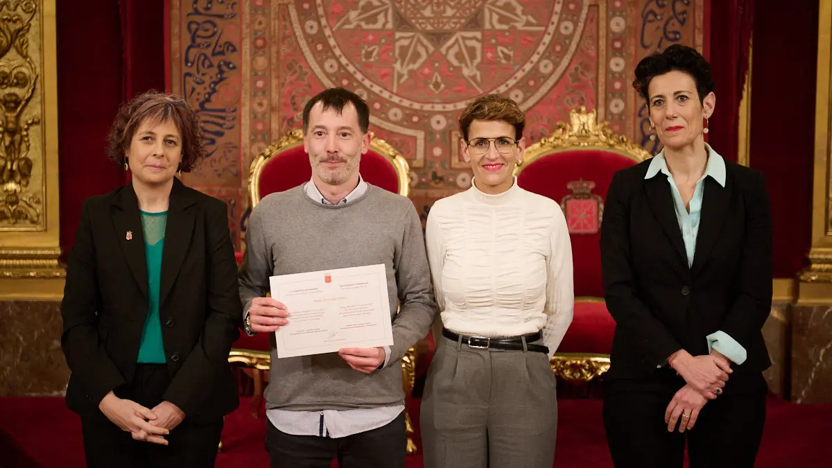 Acto de reconocimiento a las personas que durante 2022 han donado a la Comunidad foral objetos de valor histórico con destino a sus museos y archivos, u otro tipo de bienes significativos. PABLO LASAOSA