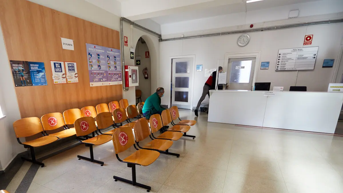 Huelga de m&eacute;dicos en el centro sanitario doctor San Mart&iacute;n de Pamplona. I&Ntilde;IGO ALZUGARAY