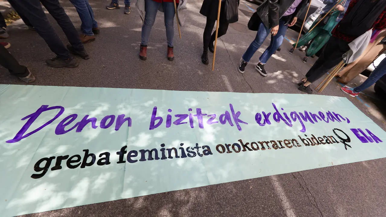 Manifestación de ELA, con el lema 'Borrokan, irabazteko (En la lucha, para ganar)', con motivo del 1º de mayo. IÑIGO ALZUGARAY