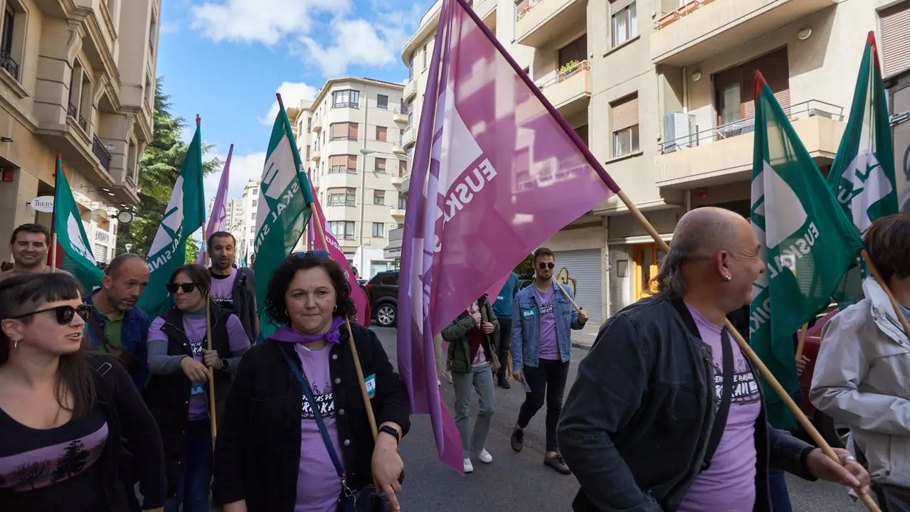 Manifestación de ELA, con el lema 'Borrokan, irabazteko (En la lucha, para ganar)', con motivo del 1º de mayo. IÑIGO ALZUGARAY