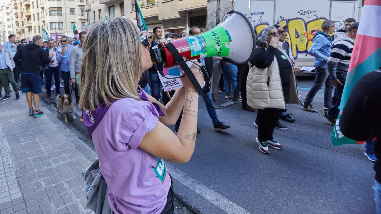 Manifestación de ELA, con el lema 'Borrokan, irabazteko (En la lucha, para ganar)', con motivo del 1º de mayo. IÑIGO ALZUGARAY