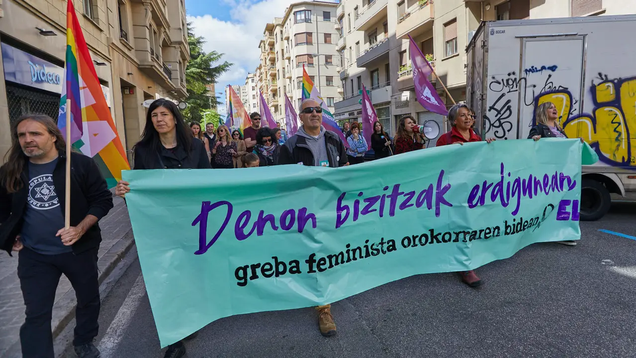 Manifestación de ELA, con el lema 'Borrokan, irabazteko (En la lucha, para ganar)', con motivo del 1º de mayo. IÑIGO ALZUGARAY