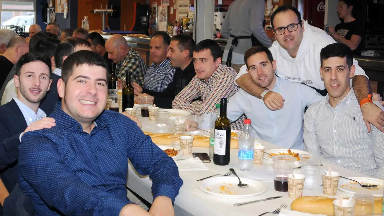 La Sociedad La Previsión de Caparroso celebra San Andrés. AMAYA LUQUI (7)