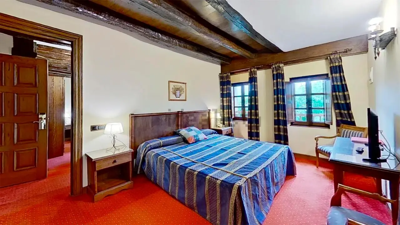 Hotel en venta en el Valle de Baztán. IDEALISTA