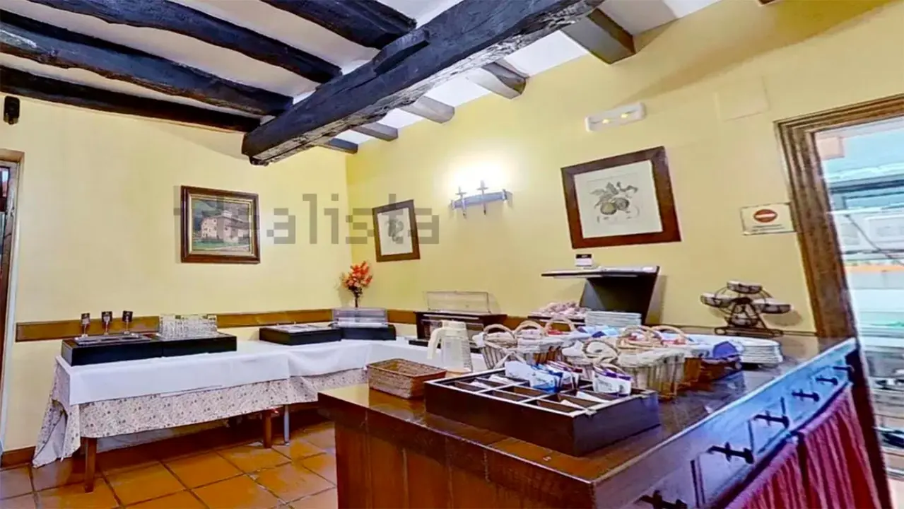 Hotel en venta en el Valle de Baztán. IDEALISTA
