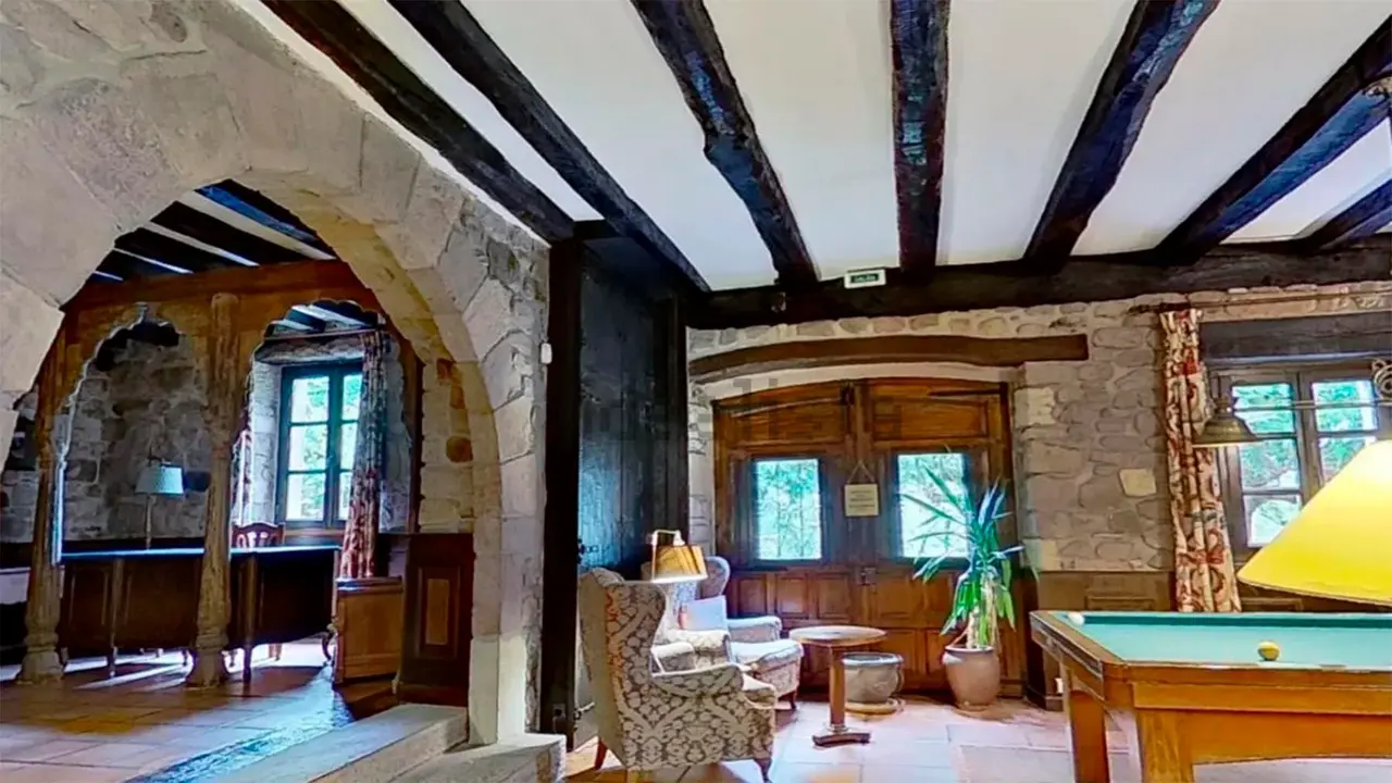 Hotel en venta en el Valle de Baztán. IDEALISTA