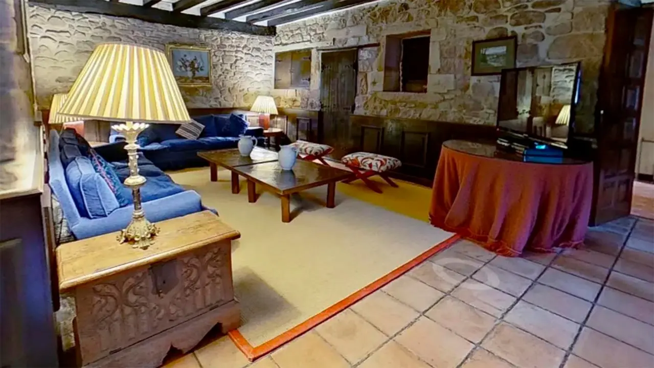 Hotel en venta en el Valle de Baztán. IDEALISTA