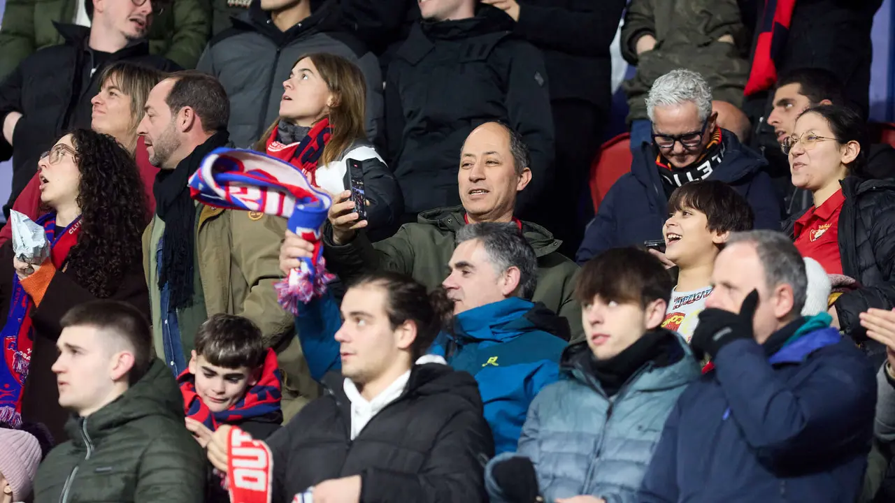 La grada del estadio de El Sadar durante el partido de La Liga EA Sports entre CA Osasuna y Athletic Club disputado en Pamplona. IÑIGO ALZUGARAY